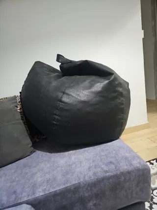 Puf / Sillón Piel Sintética Negro, tamaño Mediano.