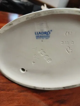 Lladro Grand Dame Dama Porcelana