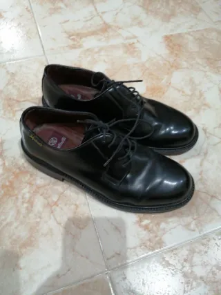 Zapatos de vestir piel Martinelli negros
