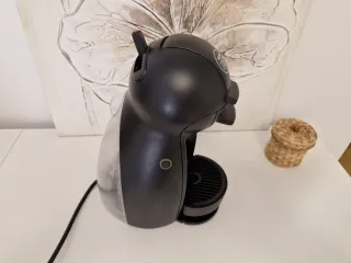 Cafetera Dolce Gusto Negra