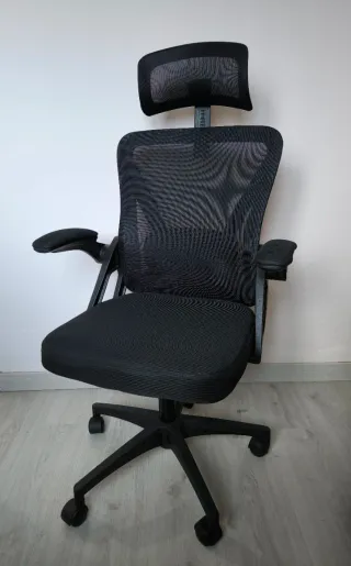 Silla ergonómica AUTHMIC negra