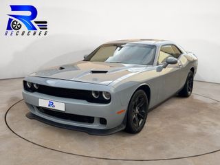 Dodge Challenger SXT RWD
