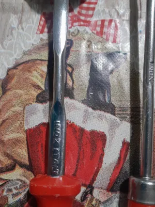 Set Utensili Cucina Rossi e Argento