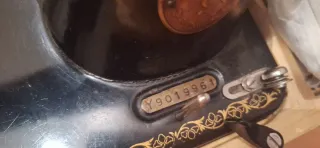 Máquina de coser Singer antigua portátil