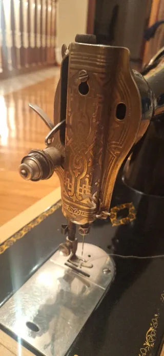 Máquina de coser Singer antigua portátil