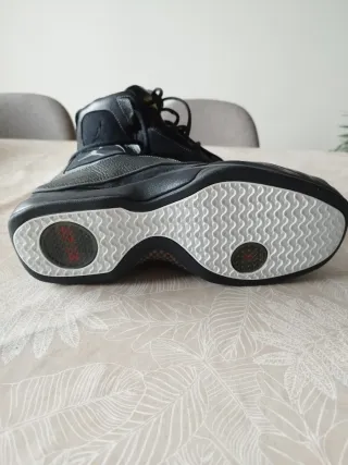 Zapatillas Jordan Negras