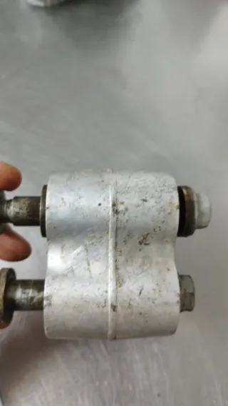 Bieleta Husqvarna TE 2005