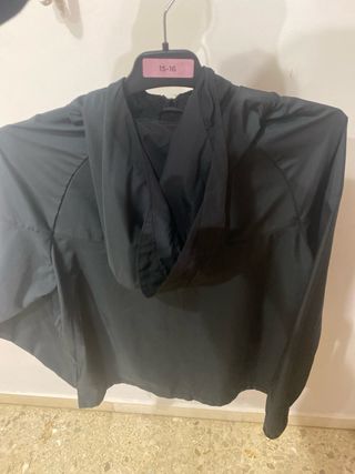 Chaqueta cortavientos Nike negra Talla L niño