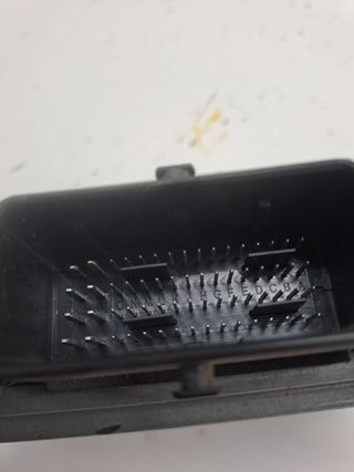 CENTRALITA MOTOR UCE RENAULT SCENIC II (5)