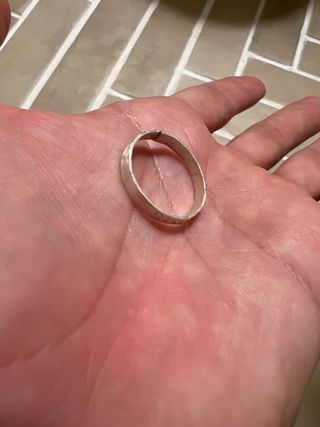 Anillo de plata con inscripción 'got this'
