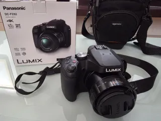 Cámara Panasonic Lumix DC-FZ82D Negra mas funda.