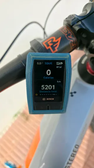 Cube stereo hybrid hpc action team carbono 2020