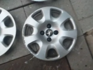 4 Tapacubos Peugeot Partner R15