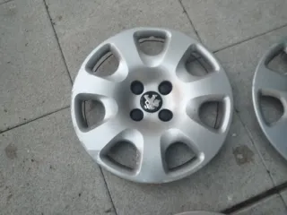 4 Tapacubos Peugeot Partner R15