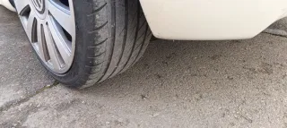 Llantas 18 Volkswagen Beetle con neumáticos.