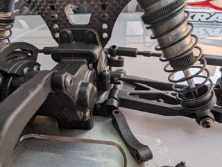 XRAY XB2-24 RC Coche Casi Nuevo