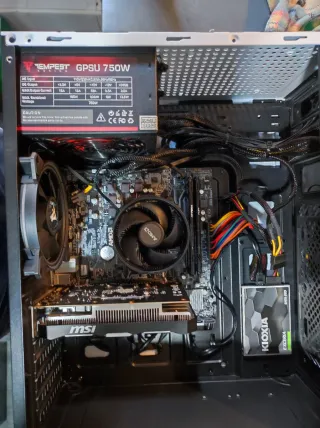 Pc gaming.Ryzen 5 5600X. NVIDIA GTX 1650.16 GB RAM