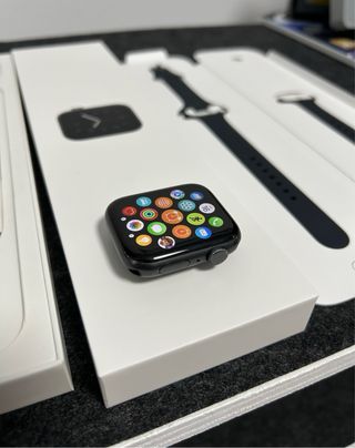 Apple Watch SE 44mm Space Gray