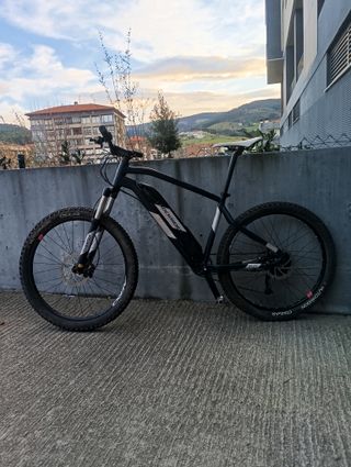 Bicicleta MTB elettrica Rockrider eST 500