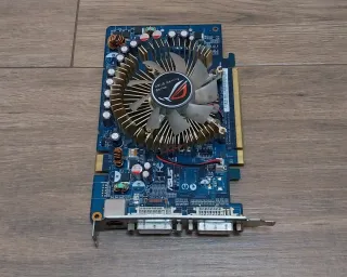 Placa Gráfica Asus ROG 8600GT 256MB PCIE