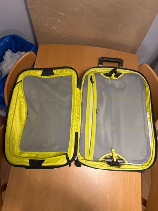 Maleta Thule Subterra 55x35x23cm 36L Negra