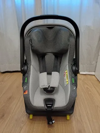 Kit seggiolino auto per bambini Jané Koos e base Isofix Jané