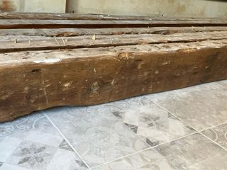 Vigas de madera rústicas