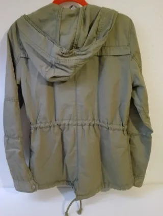 Parka verde militar H&M Talla S