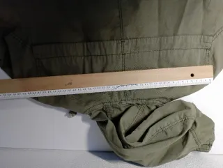 Parka verde militar H&M Talla S