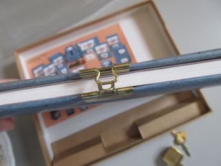 Piatto e quaderno Foxwood Tales Wedgwood