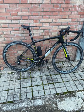 Bicicleta de carretera BH Quartz