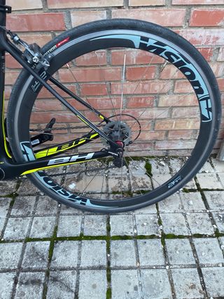 Bicicleta de carretera BH Quartz