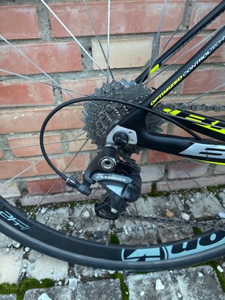 Bicicleta de carretera BH Quartz