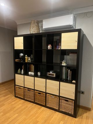 Estantería IKEA modular NO INCLUYE PUERTAS