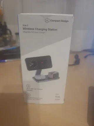 Cargador Inalámbrico 3 en 1 Compact Design