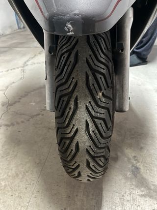 Piaggio X Evo 125cc Maxiscooter