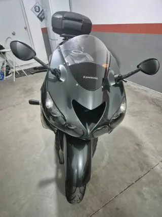 Kawasaki ZZR 1400