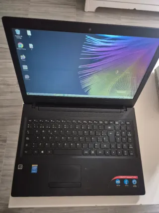 Portátil Lenovo 80QQ