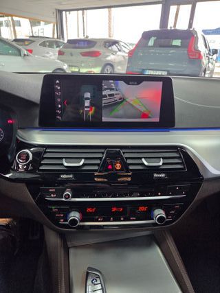 BMW Serie 520DA M SPORT MUY EQIPADO