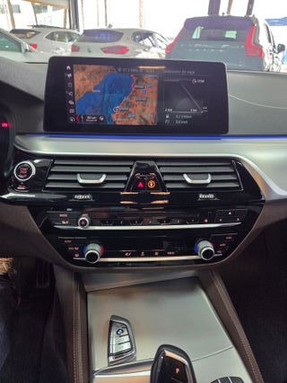 BMW Serie 520DA M SPORT MUY EQIPADO