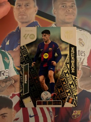 Pedri Momentum 25/26 Panini