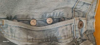 Levi's 501 bimbo/a in denim chiaro Lunghezza cm 97