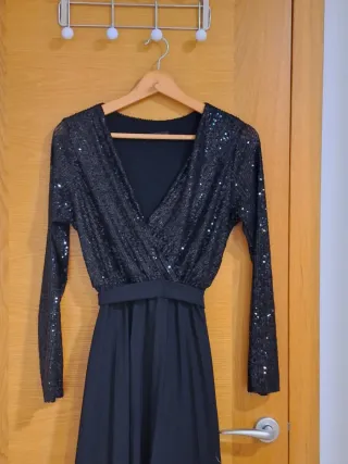 Vestido negro lentejuelas
