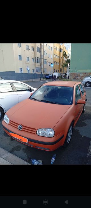 Volkswagen Golf 2005 gasolina 5p
