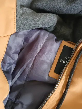 Chaqueta Camel Impermeable Lefties Talla S