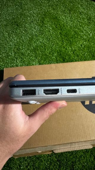 HP 15fc0241ns Portátil Azul/Gris