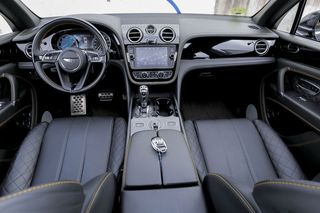 Bentley Bentayga    4.0 V8