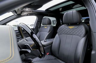 Bentley Bentayga    4.0 V8