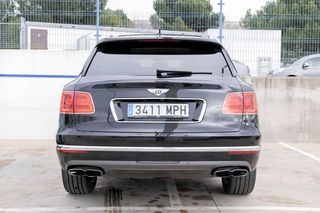 Bentley Bentayga    4.0 V8