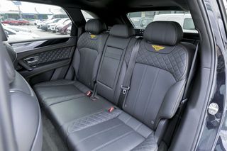 Bentley Bentayga    4.0 V8